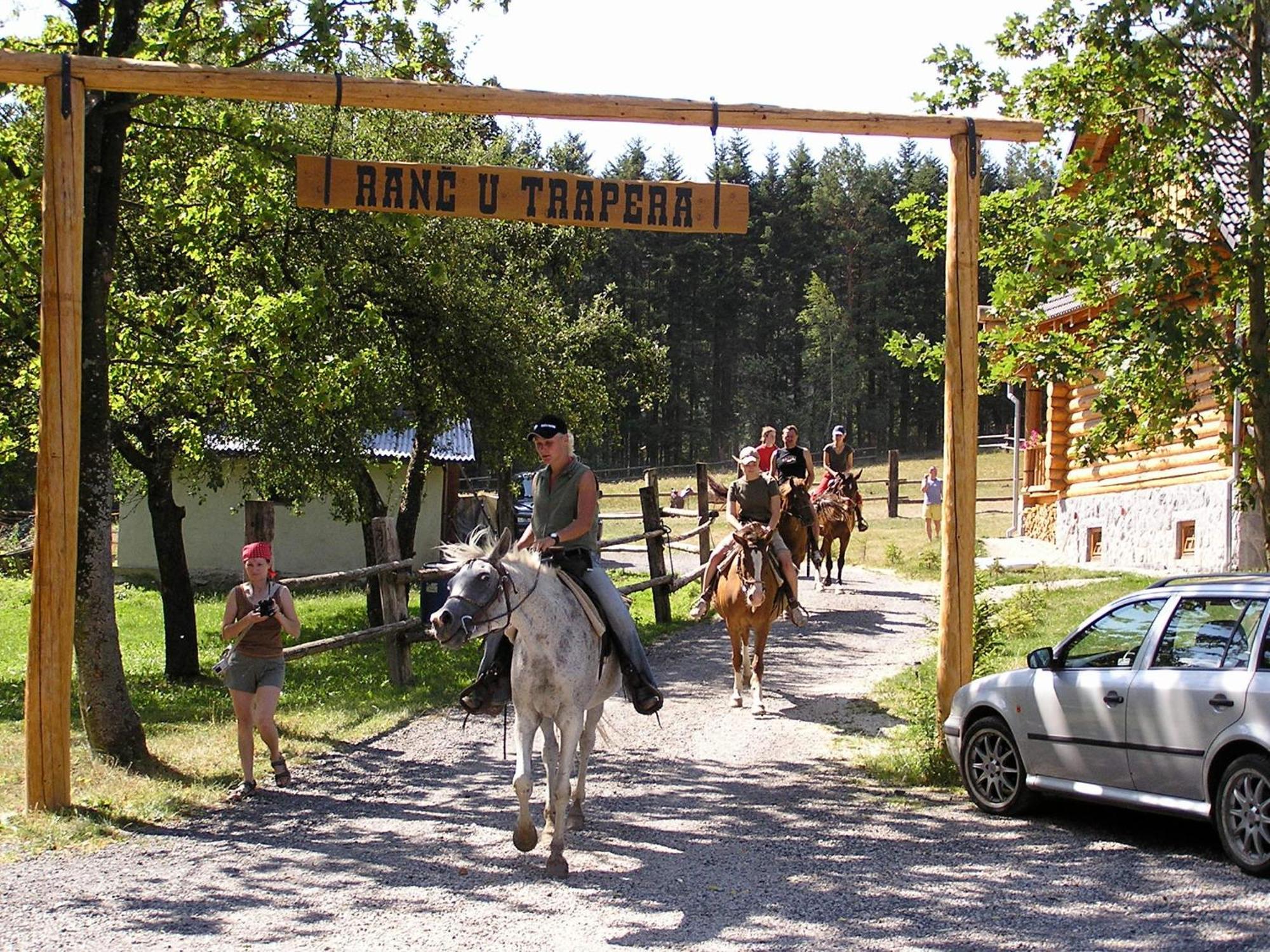 Penzion-Ranc U Trapera Hrabušice Exteriör bild